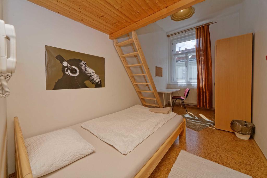 Apartment Lublanska 48 Prague Exterior photo